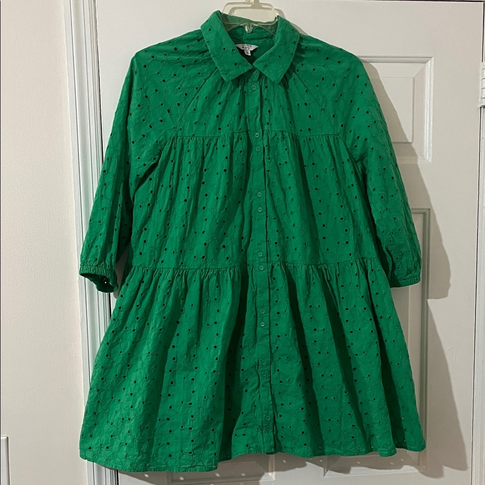 Crown & Ivy Emerald Eyelet Blouse - Picture 1 of 12